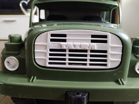 Armádní tatra 73 cm,