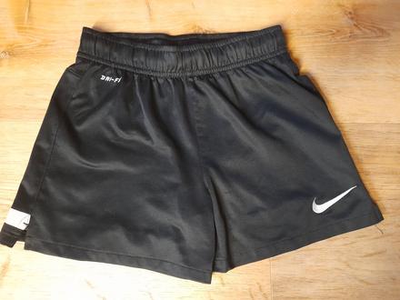 Sportovní kraťasy nike, vel 134/140, top stav, nike,134
