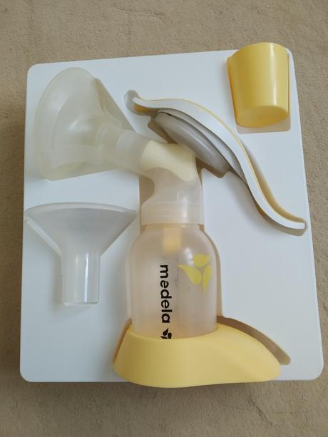 Ruční odsávačka mateřského mléka, 