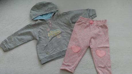 Mikina a tepláky vel.86, 86