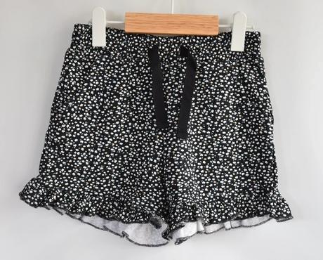 Kraťasy vel. 6 let, matalan,116