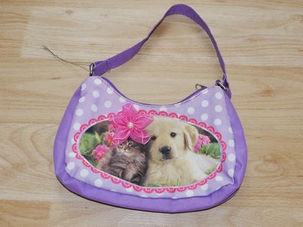 Mala fialova tasticka pro deti - kocka a pes, 