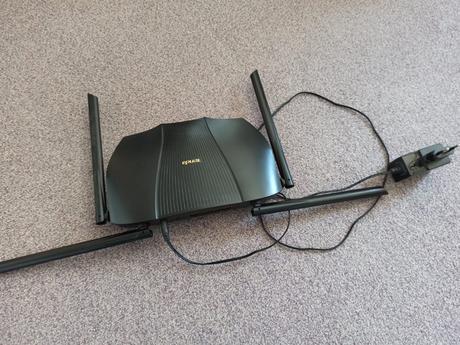 Router tenda tx9 pro, 
