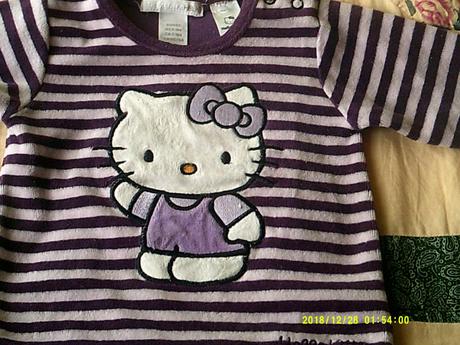 Prodam teplejsi triko hello kitty v top, h&m,56