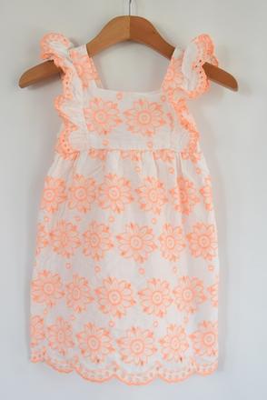 Šaty vel. 4 - 5 let, primark,110