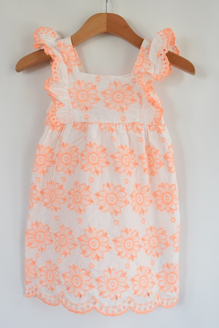 Šaty vel. 4 - 5 let, primark,110