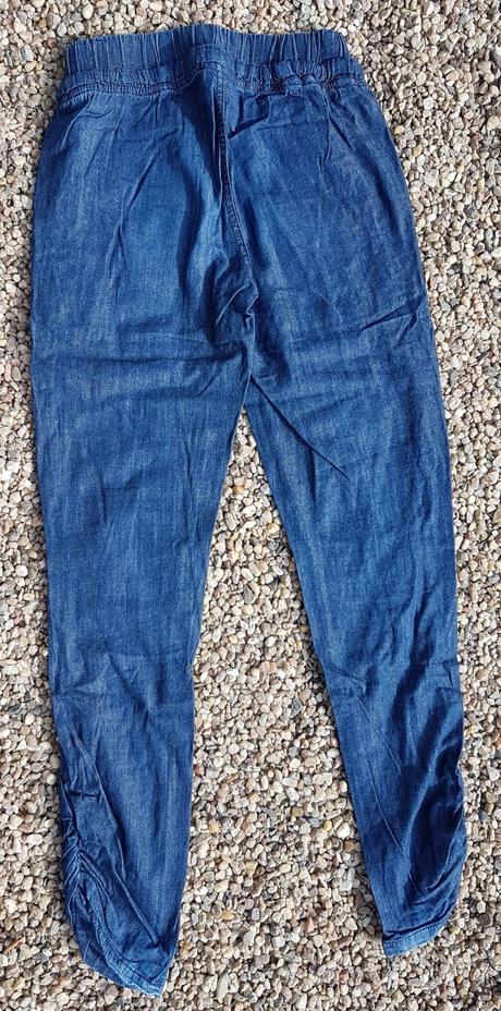 M117	dívčí letní plátěné kalhoty vel. 140-146, sam73,140