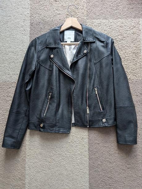 Bunda černá, river island,152