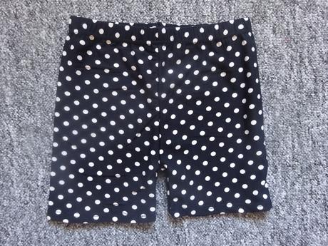 Krátké legíny puntík, vel. 122/128, 122