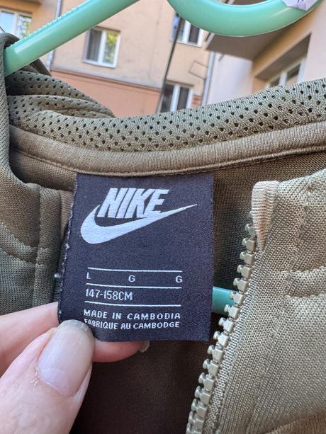 Mikča, nike,158