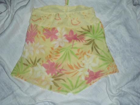 Splývavý lehounký letní top, 122