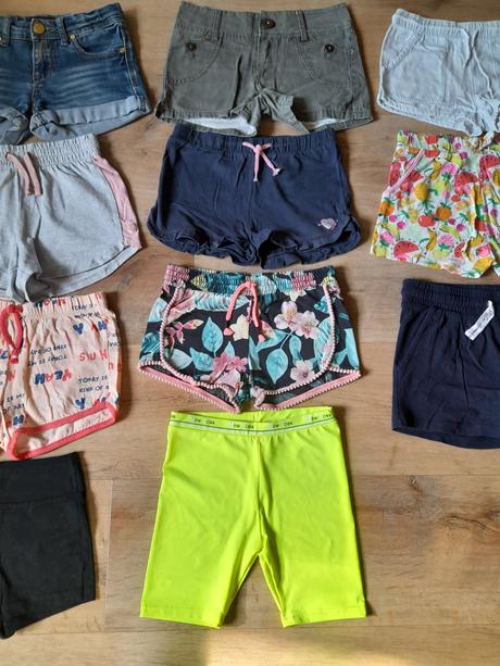 11xkraťasy 134/140, h&m, s.oliver,lewro,decathlon, h&m,134