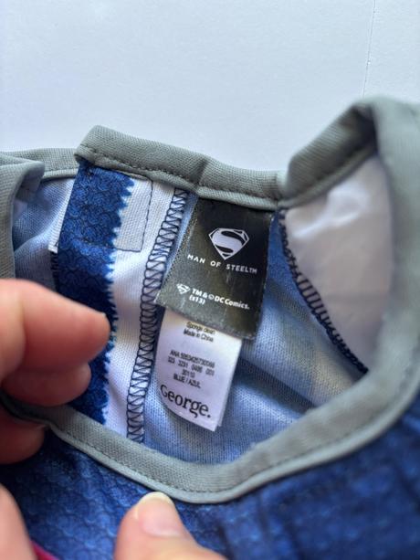 St4/ kostym superman - v.5/6 let, 