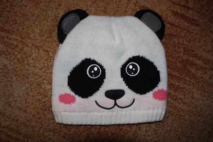 Dívčí zimní čepice s pandou, 134