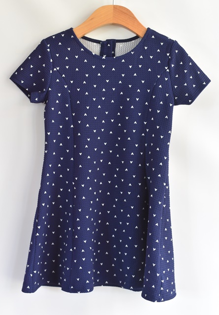 Šaty vel. 3 - 4 roky, matalan,104