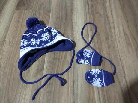 Zimní čepička a rukavice, ergee,80