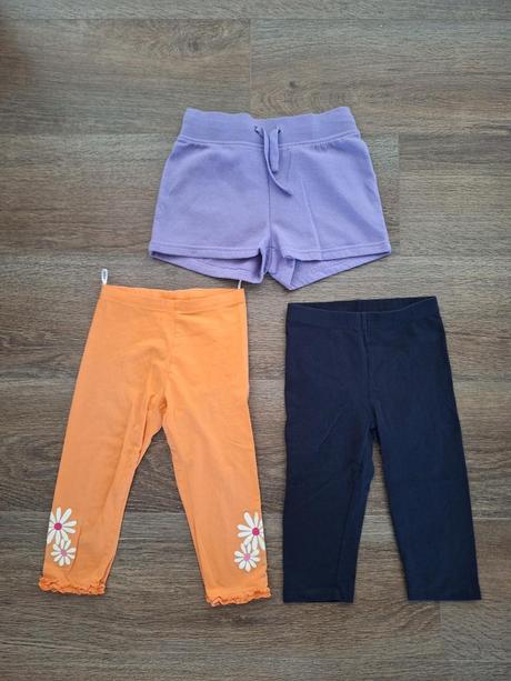 Balík věcí pro holku 122-128, 122–134