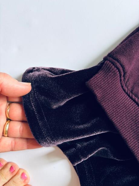 K1/ mikina delší s volánem - v.7 let, next,122