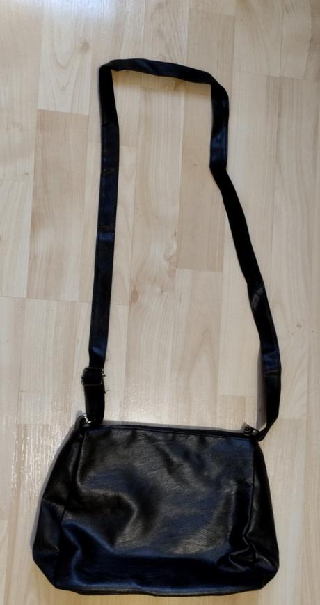 Nová dámská kabelka s výšivkou,