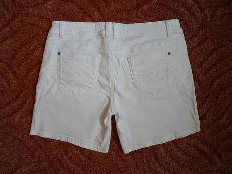 Bílé kraťasy kraťásky šortky, next,40