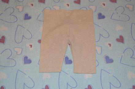 Béžové legíny, kraťasy, lupilu,80