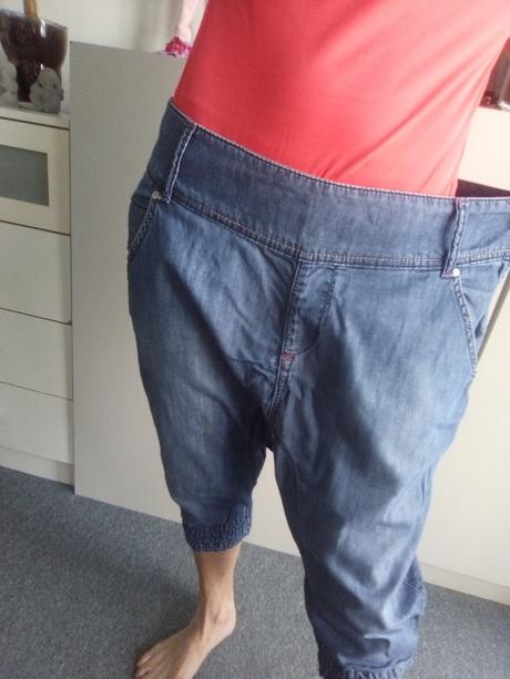 3/4 baggy zn."bershka" vel."42", bershka,42