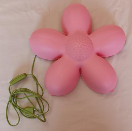 Nástěnná lampa růžová kytička ikea, 