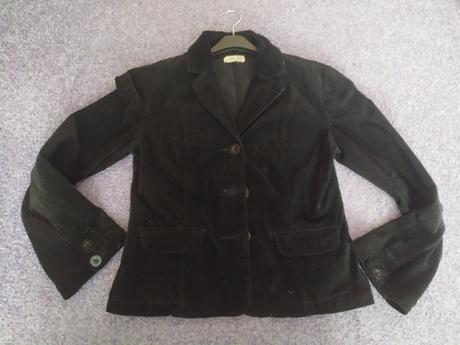 Černé sako, cherokee,38
