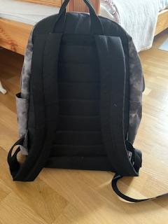 Lehký městský batoh,