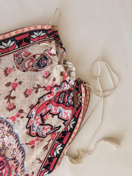 Paisley vzor šaty růžovo/cerno/bezove xs, xs