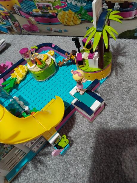Lego 41374 friends - andrea a party u bazénu,