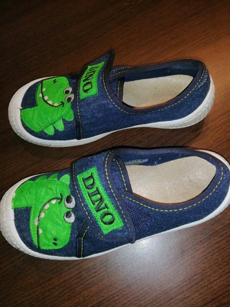 Tenisky, bačkůrky, nazo,29