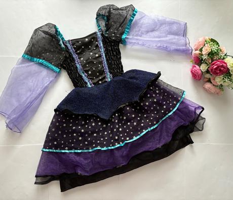 An15/ kostým čarodějka - v.5/8 let, 