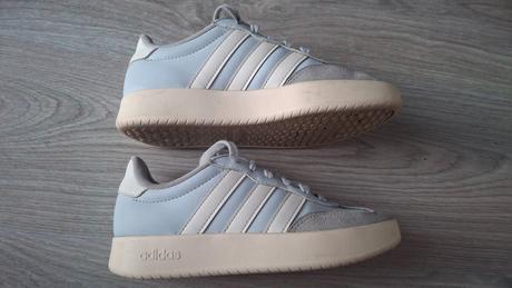 Kožené tenisky adidas barreda, adidas,36