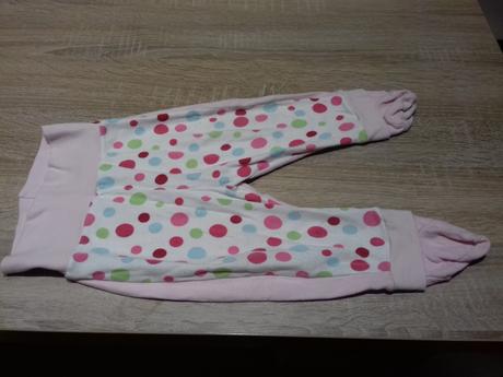 Dupačky na mimi, 68