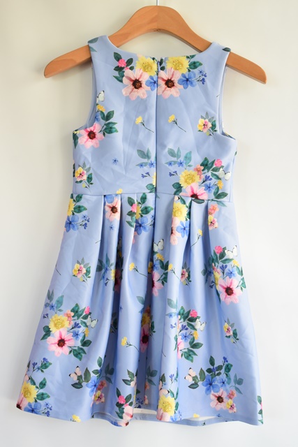 Šaty vel. 6 - 7 let, marks & spencer,122