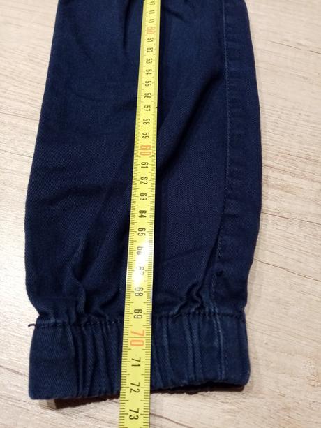 2x kalhoty hm vel. 128, h&m,128