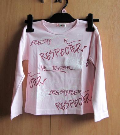 Růžové tričko, 110