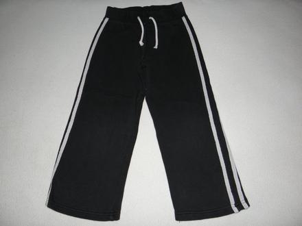 Černé tepláky zn. next vel.116/122, next,116