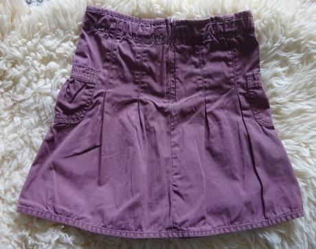 Fialová sukně, 116