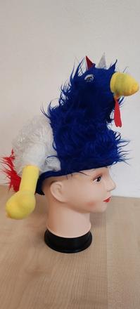 Fanouškovská čepice, slepice, 