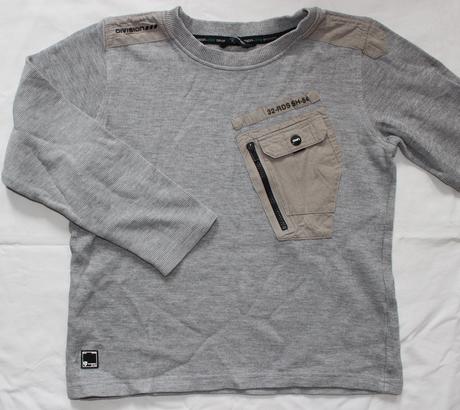 At97. žebrovaná tenká mikina 7-8 let, george,128