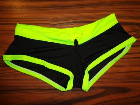 Černé sportovní pružné šortky, 164 / m