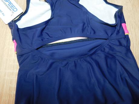 Dívčí jednodílné plavky, 140