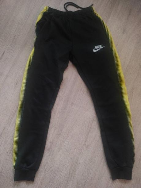 Tepláky velikost 164, 164