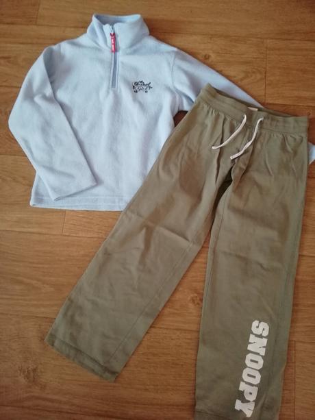 Tepláky a mikina, 134