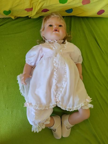 Značené porcelánové miminko, 