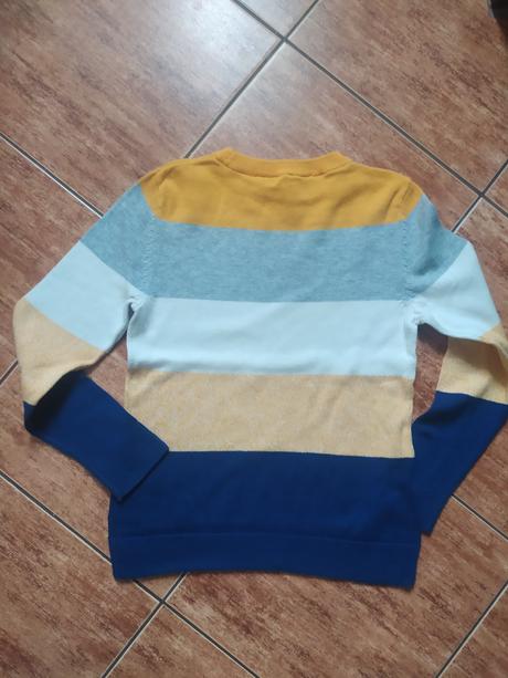 Svetřík 122/128, h&m,122