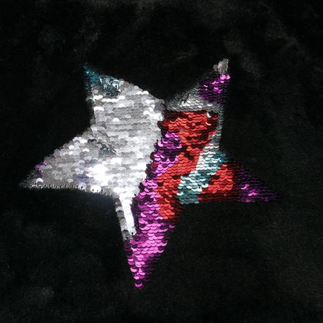 Plysova mikina cerna s hvezdou yigga 146/152, yigga,146