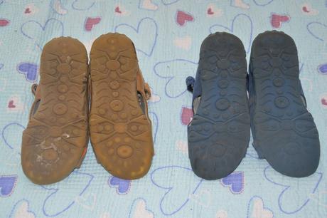 2x zdravotní sandálky, 32